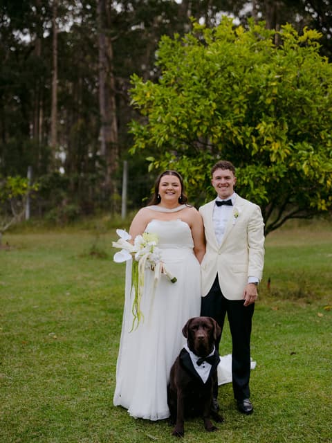 Include the whole family 🐾 Did you know that Bawley Vale is a pet-friendly wedding venue?